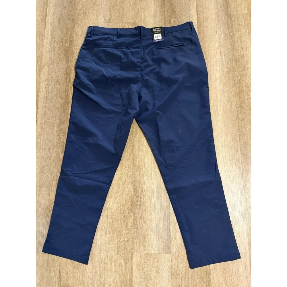 Banana Republic Men’s Flat Front Pants Lot Of 2 Blue And Black NEW 40x30
